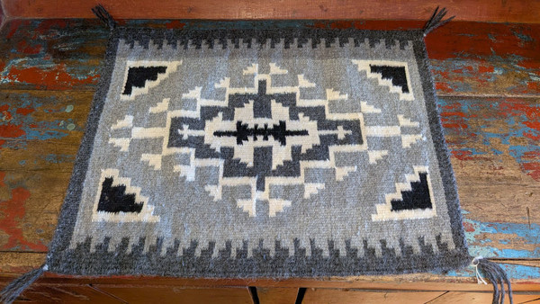 Small Gray Dine' Textile