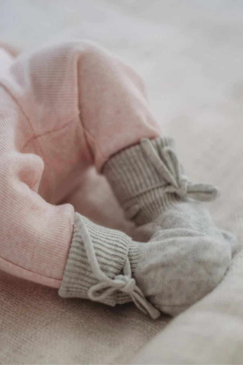 Organic Baby Clothing Australia // Pure & Gentle Organic Newborn Baby Clothes