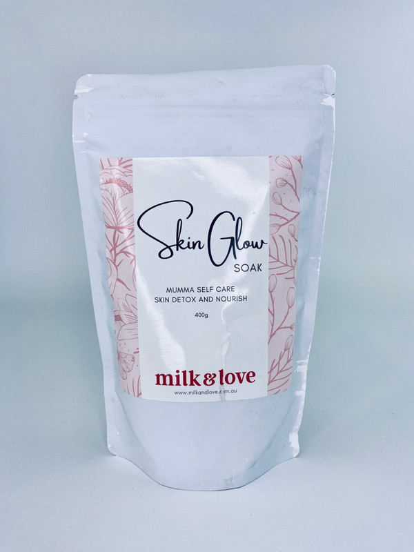 Milk & Love Skin Glow Bath Soak - with Activated Charcoal to Detox and Nourish - 400g