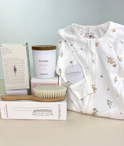 Eco Friendly New Baby Gift Box in Gender Neutral Green