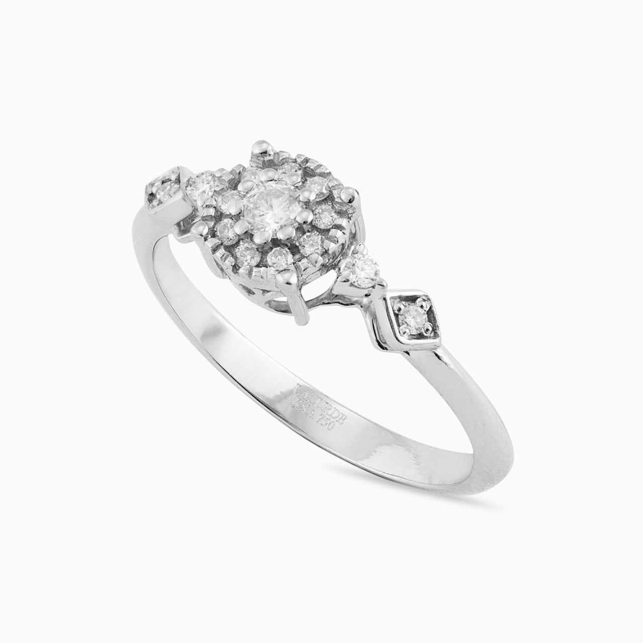 خاتم ذهب زهرة عيار 18 قيراط مزين بالألماس - 2 https://cdn11.bigcommerce.com/s-igqk382kzx/images/stencil/1280w/products/4860/38622/ERG00034-2__36454.1741685375.jpg