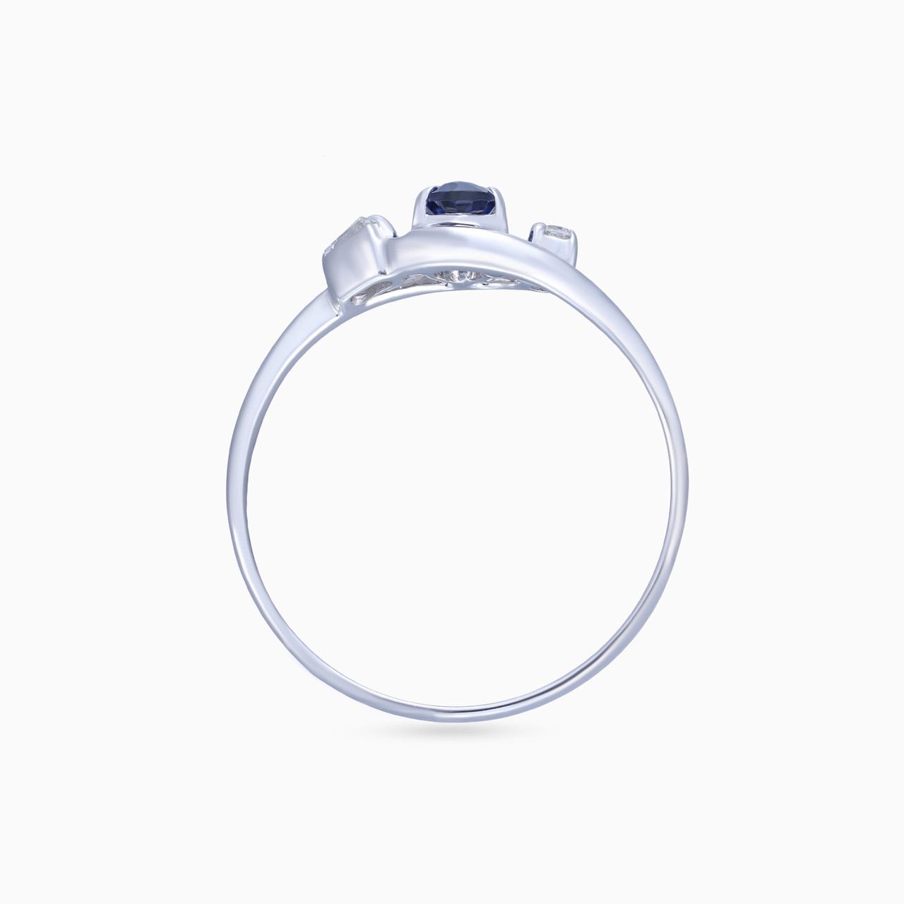 خاتم ذهب عيار 18 قيراط مزين بالألماس وحجر أزرق - 4 https://cdn11.bigcommerce.com/s-igqk382kzx/images/stencil/1280w/products/8932/77319/LRG00120SB-4__44106.1741525146.jpg
