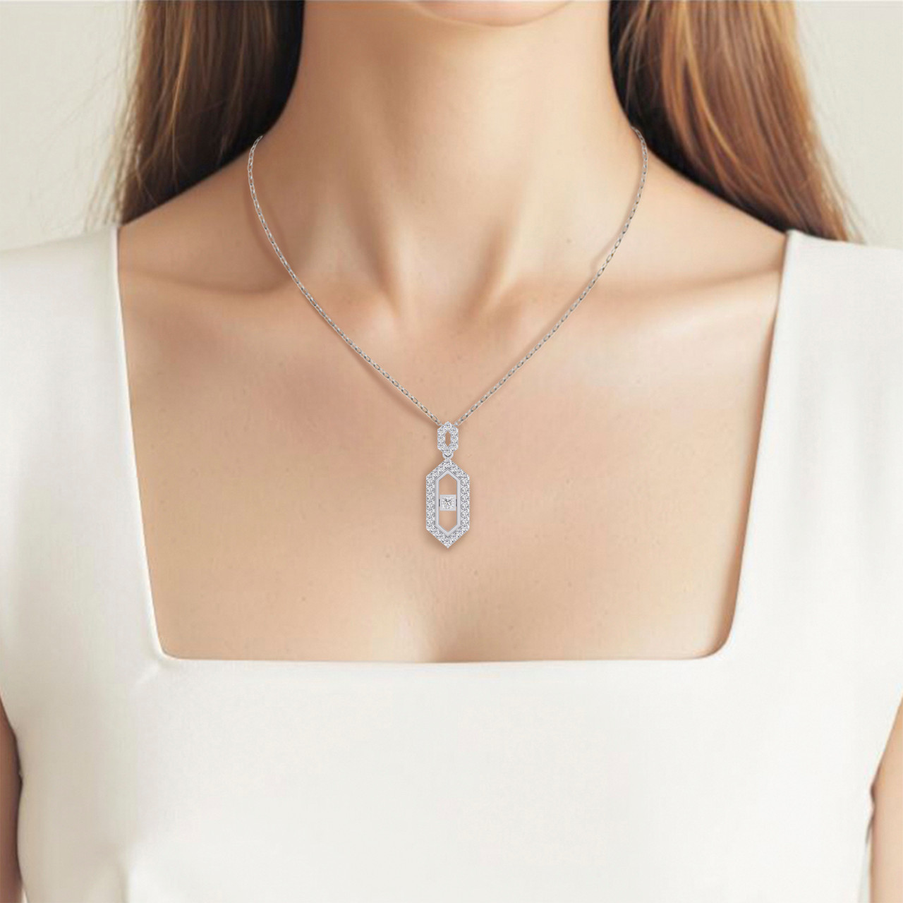 سلسلة ذهب شكل سداسي عيار 18 قيراط مزينة بالألماس - 4 https://cdn11.bigcommerce.com/s-igqk382kzx/images/stencil/1280w/products/9347/80603/KP612339-4__88974.1752059261.jpg