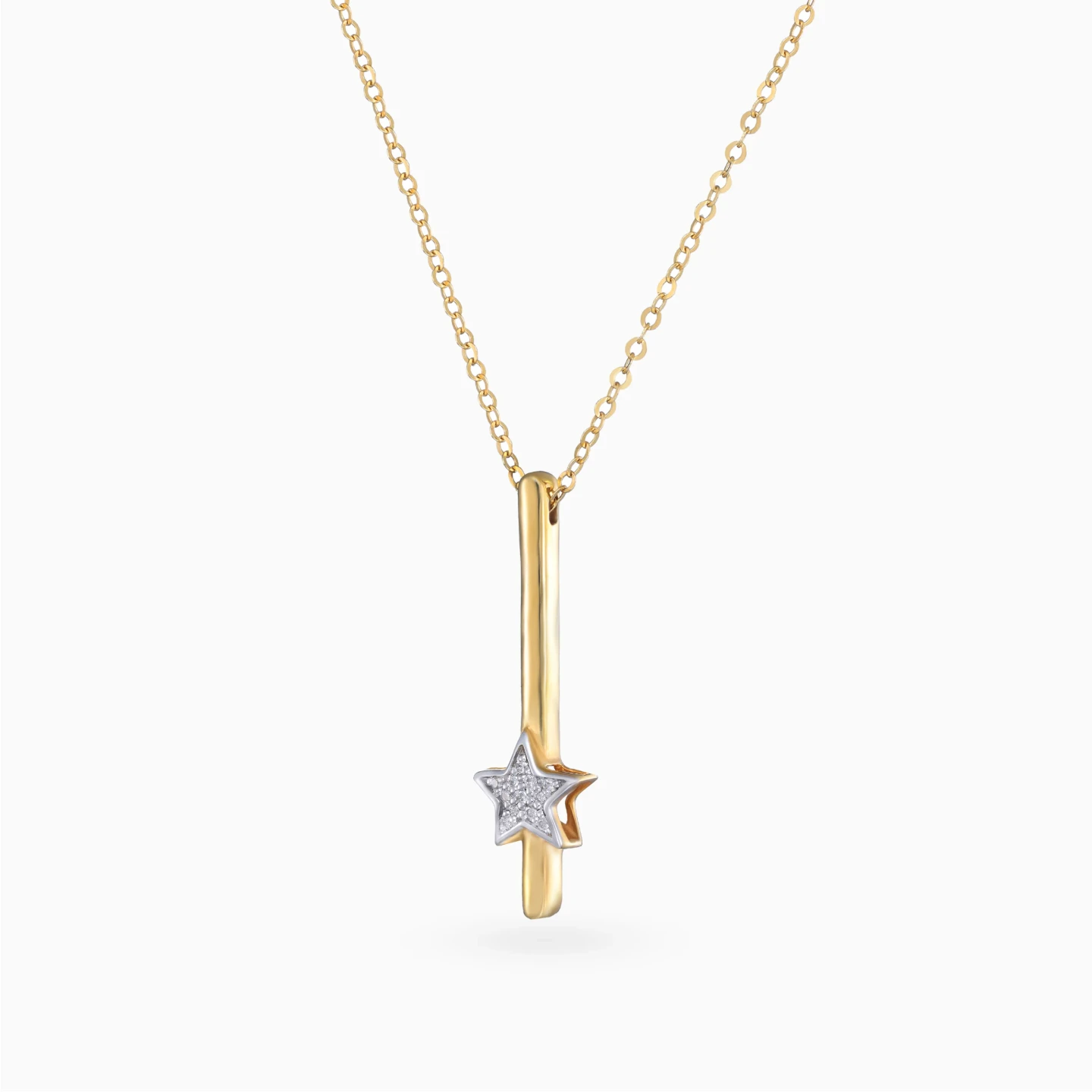 Star Diamond Necklace in 18K Gold - 2 Star Diamond Necklace in 18K Gold - 2