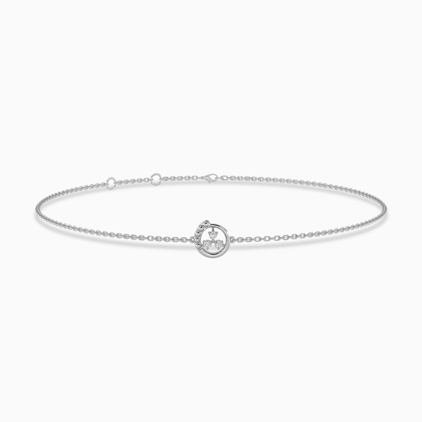 Three leaf Clover Circular Diamond Chain Bracelet in 18K Gold Three leaf Clover Circular Diamond Chain Bracelet in 18K Gold