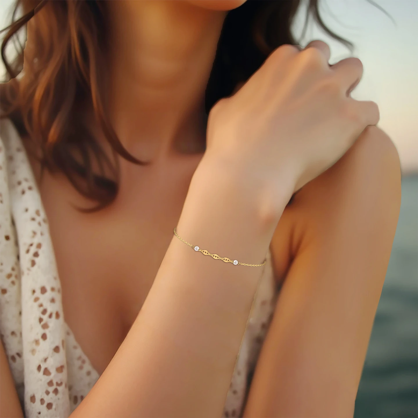 Eye Motifs Pearl Chain Bracelet in 18K Gold - 2 Eye Motifs Pearl Chain Bracelet in 18K Gold - 2