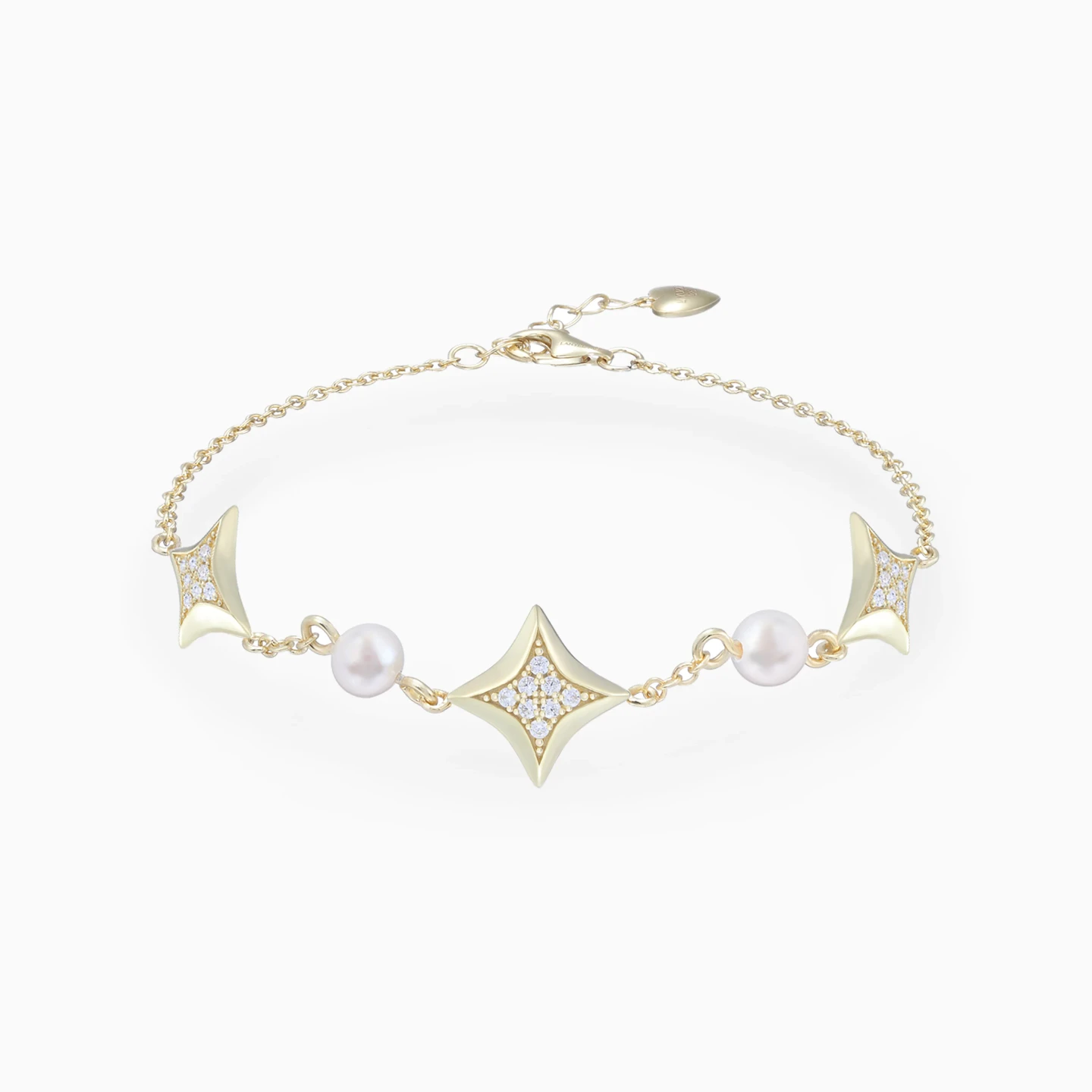 Four Point Stars Pearls Chain Bracelet in Yellow Gold Plating Four Point Stars Pearls Chain Bracelet in Yellow Gold Plating