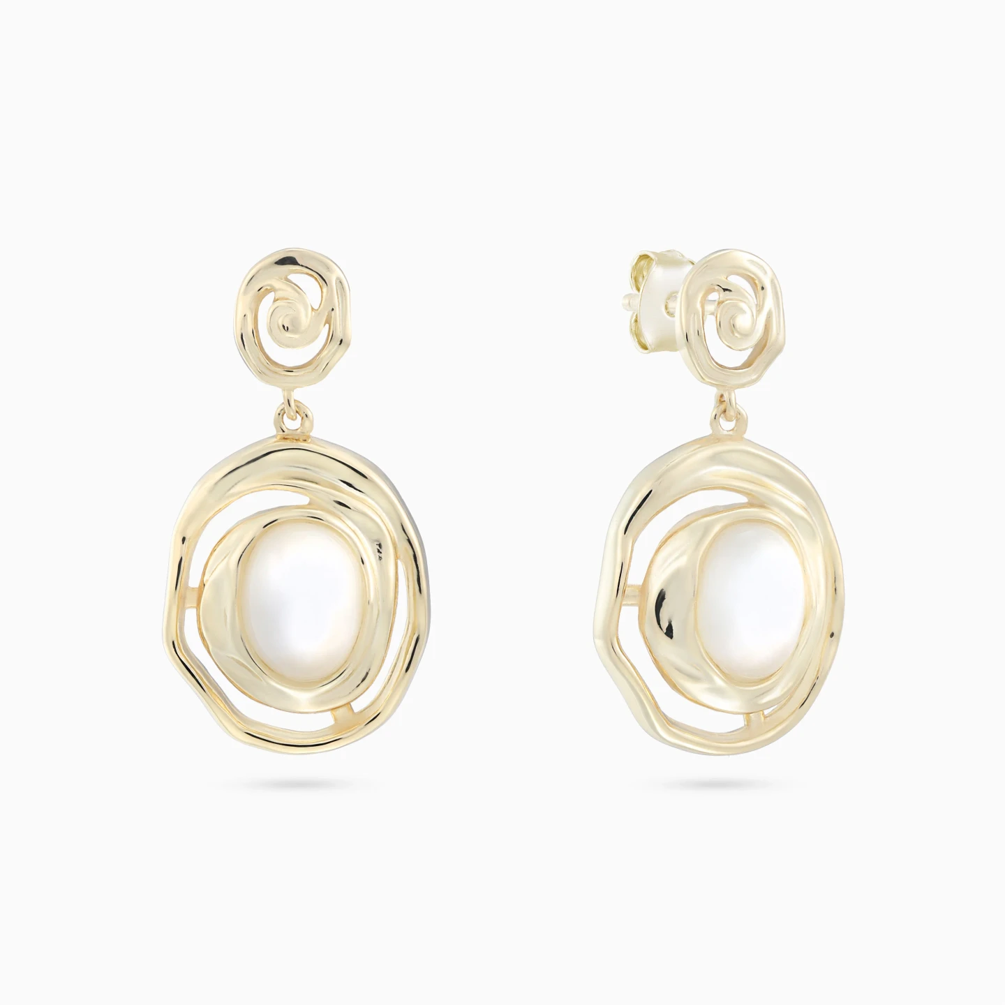Spiral & Oval Pearl Drop Earrings in Yellow Gold Plating Spiral & Oval Pearl Drop Earrings in Yellow Gold Plating