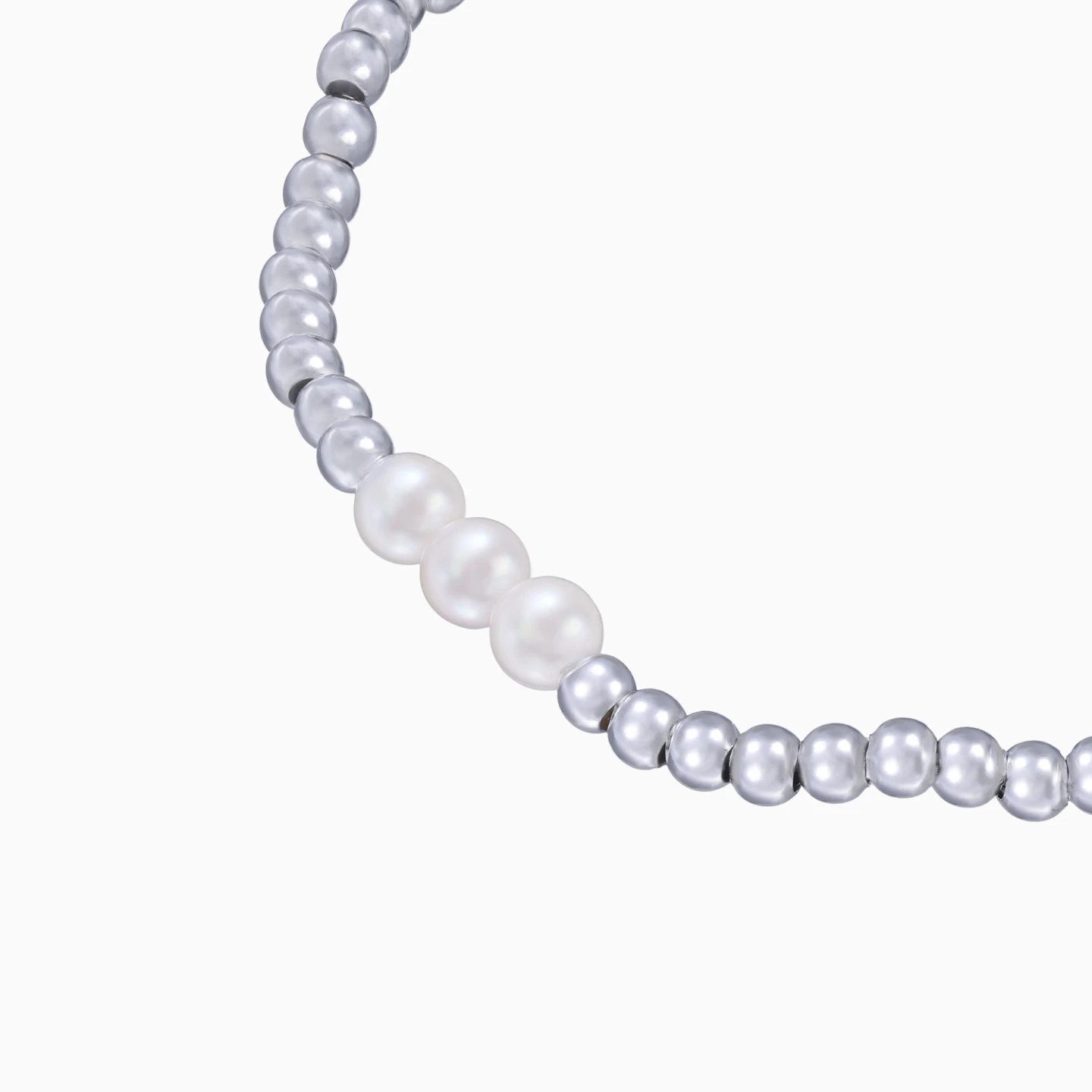 Round Pearls Beaded Bracelet in Sterling Silver - 4 Round Pearls Beaded Bracelet in Sterling Silver - 4