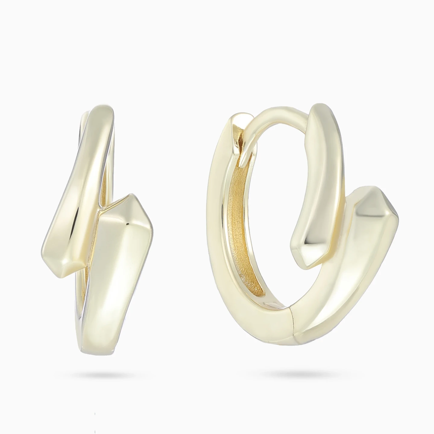 Bypass Hoop Earrings in Yellow Gold Plated Bypass Hoop Earrings in Yellow Gold Plated