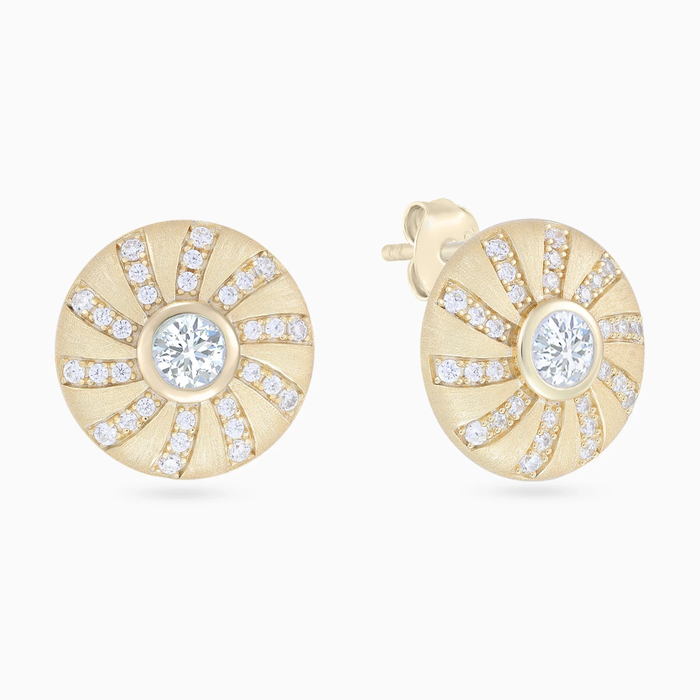 Round Sunburst Cubic Zirconia Stud Earrings in Yellow Gold Plating Round Sunburst Cubic Zirconia Stud Earrings in Yellow Gold Plating