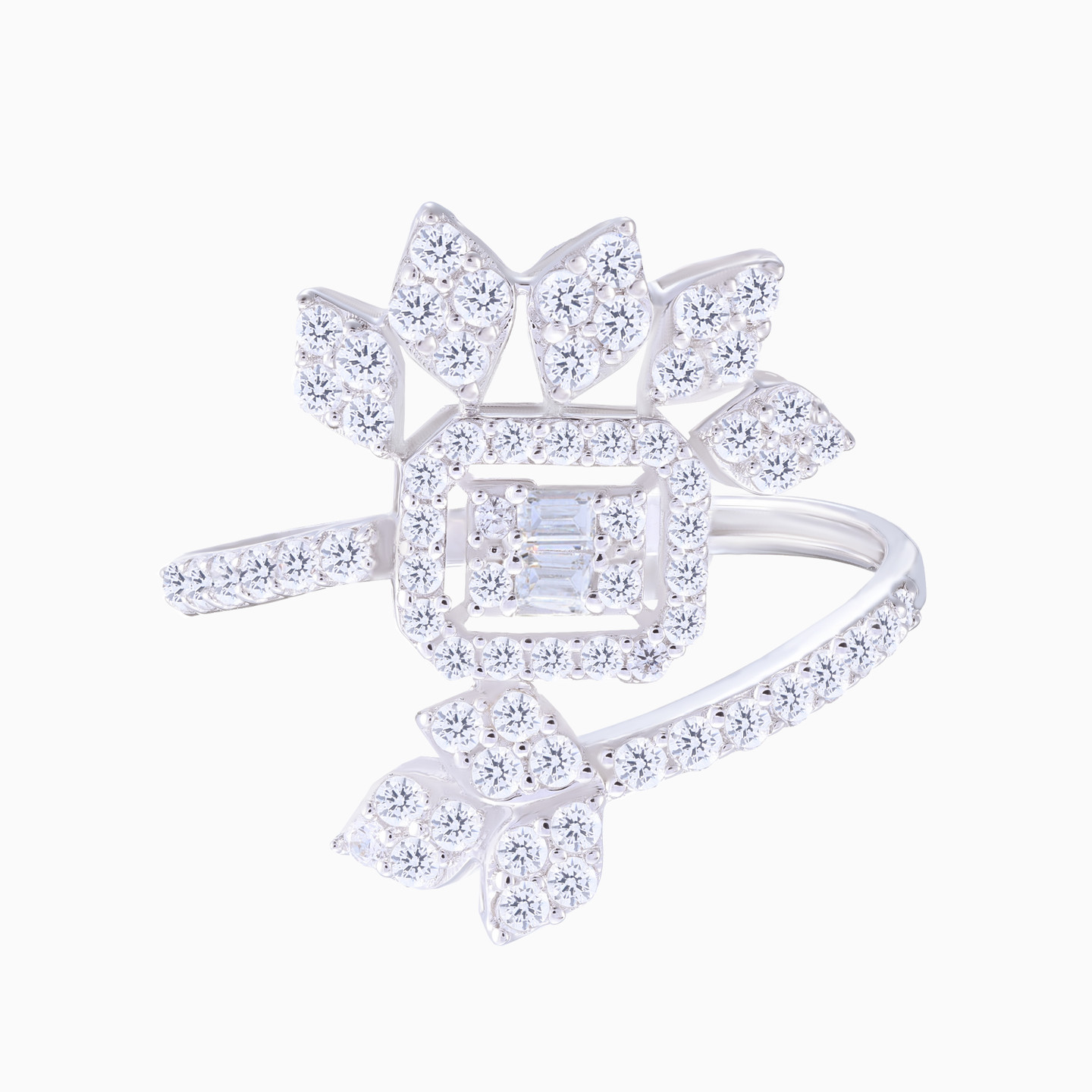 Floral Cubic Zirconia Ring in 18K Gold Floral Cubic Zirconia Ring in 18K Gold