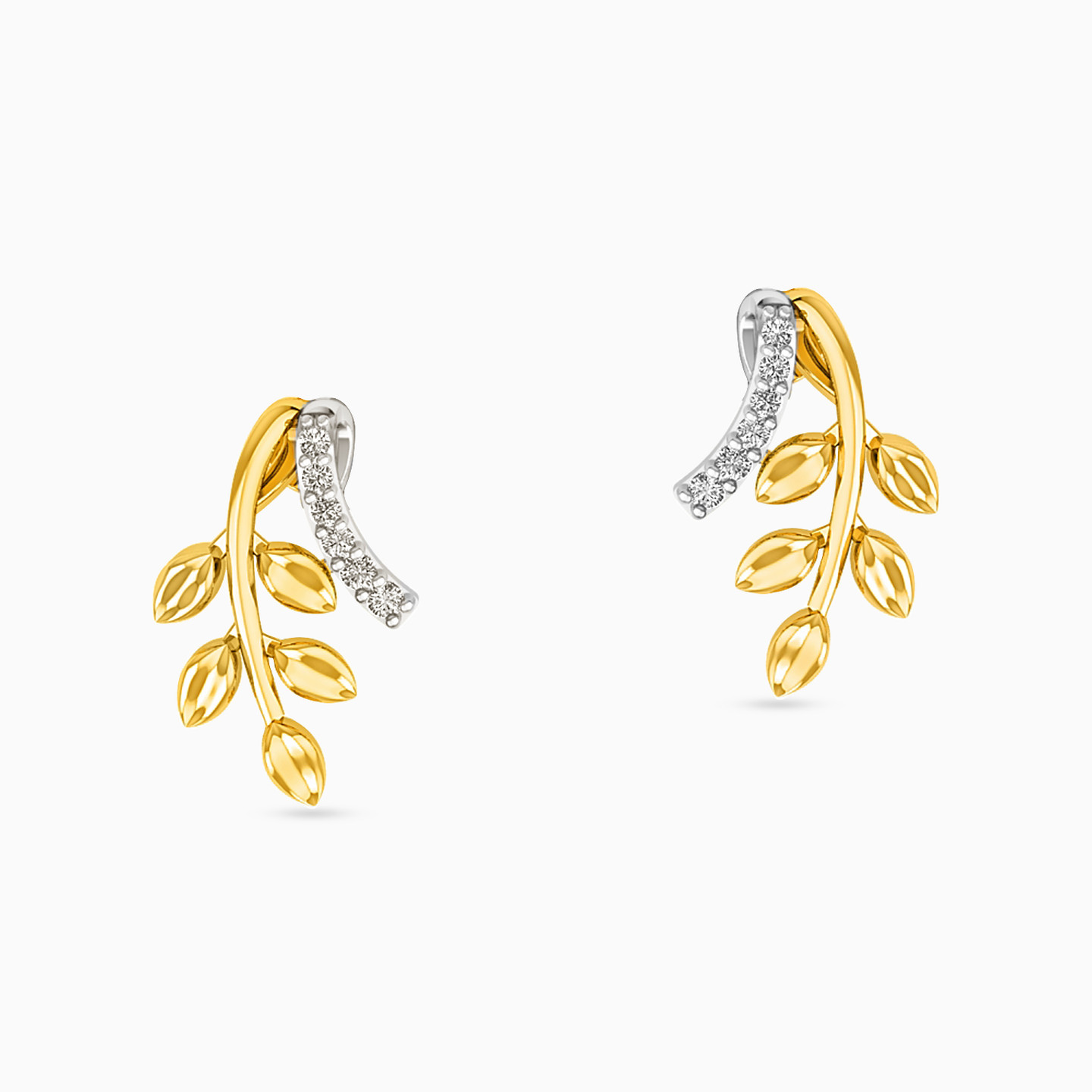 Leaf Diamond Stud Earrings in 18K Gold Leaf Diamond Stud Earrings in 18K Gold