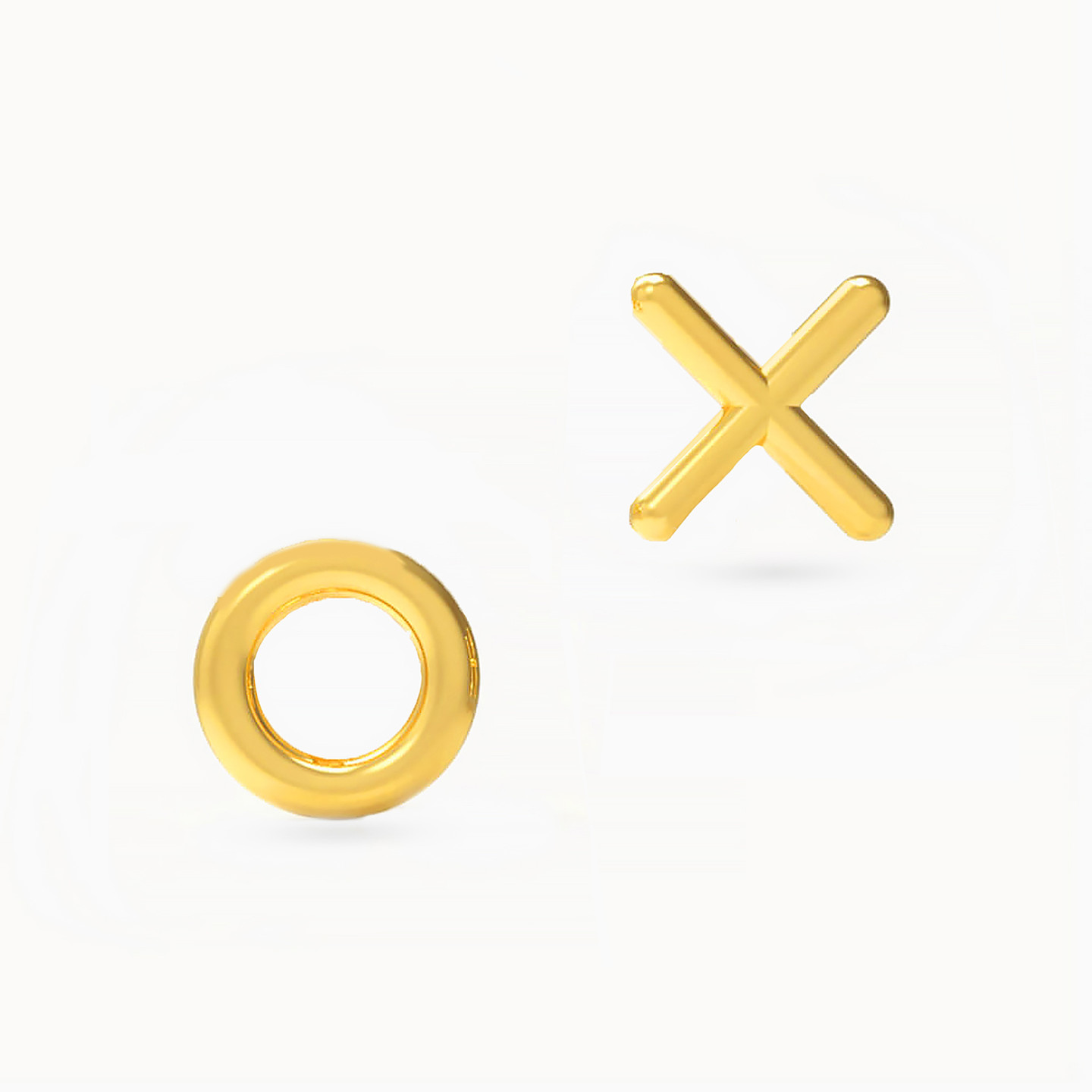 18K Gold Stud Earrings