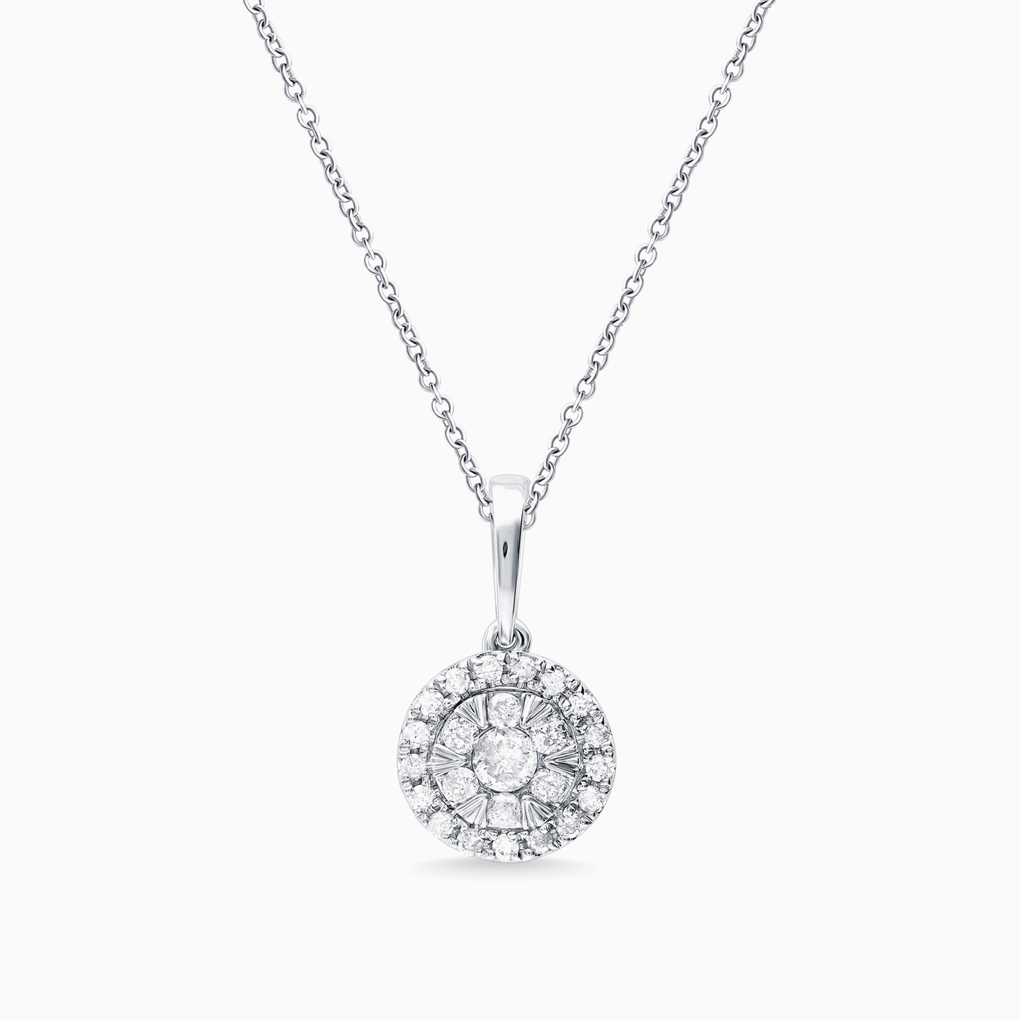 Circle Diamond Necklace in 18K Gold Circle Diamond Necklace in 18K Gold