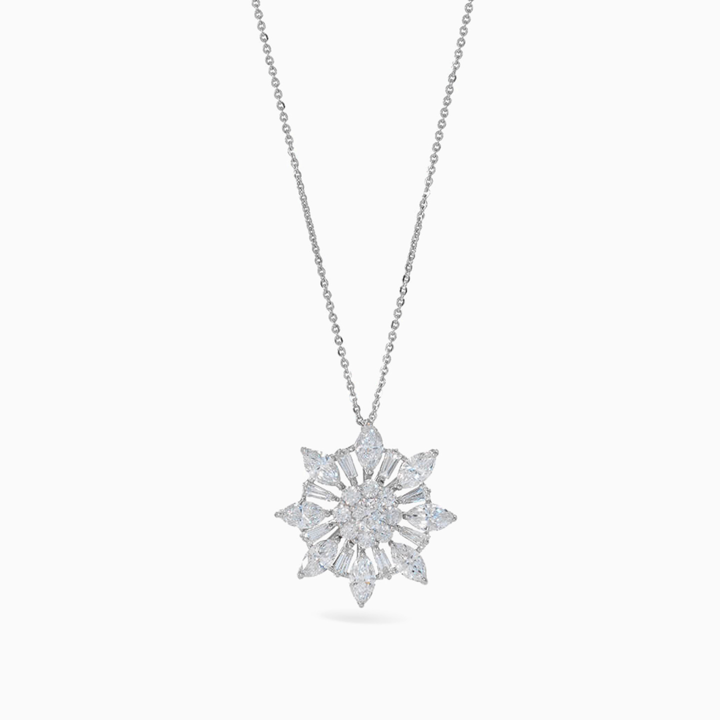 Snowflake Diamond Necklace in 18K Gold - 2 Snowflake Diamond Necklace in 18K Gold - 2