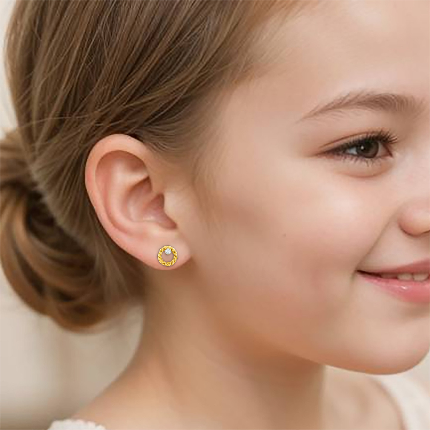 Kids Circle Clear Stone Stud Earrings in 18K Gold - 4 Kids Circle Clear Stone Stud Earrings in 18K Gold - 4