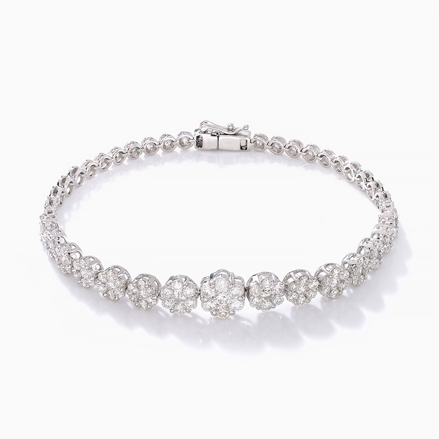 Circle Diamond Full Set in 18K Gold (4 Pieces) - 3 Circle Diamond Full Set in 18K Gold (4 Pieces) - 3