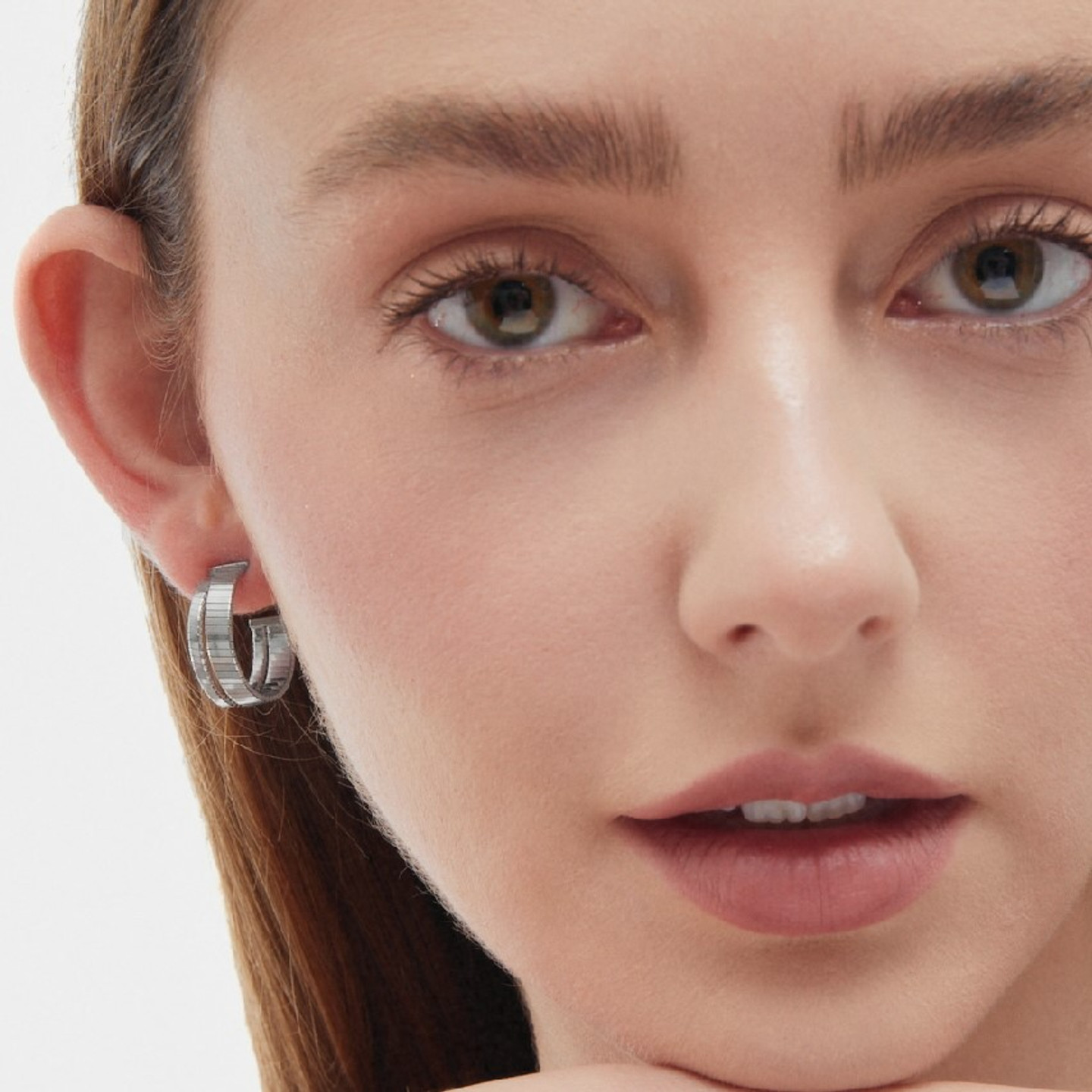 أقراط دائرية فضة إسترليني مزخرفة   - 2