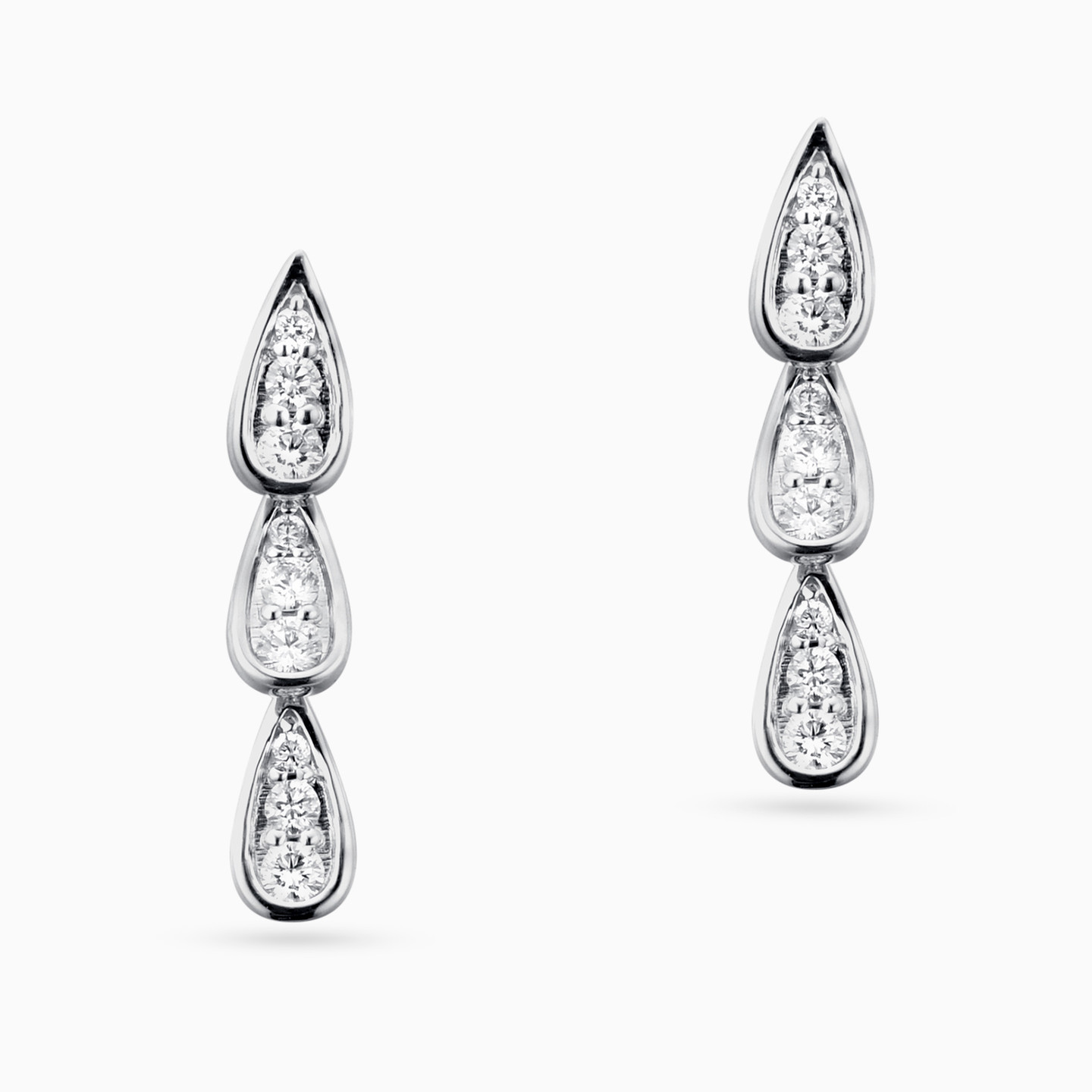 18K Gold Diamond Drop Earrings