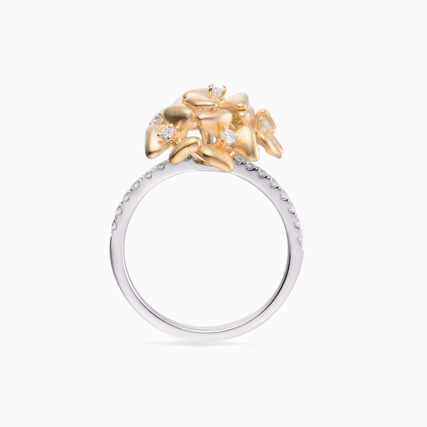 Flower Diamond Ring in 18K Gold - 4