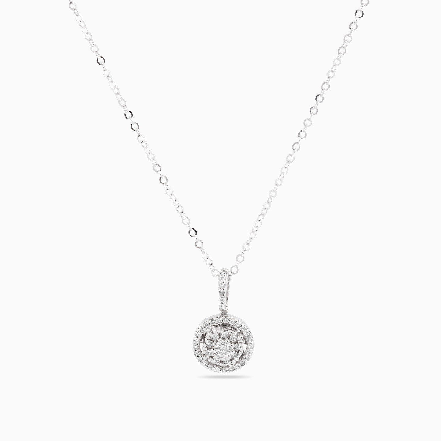 Circle Diamond Necklace in 18K Gold - 3 Circle Diamond Necklace in 18K Gold - 3