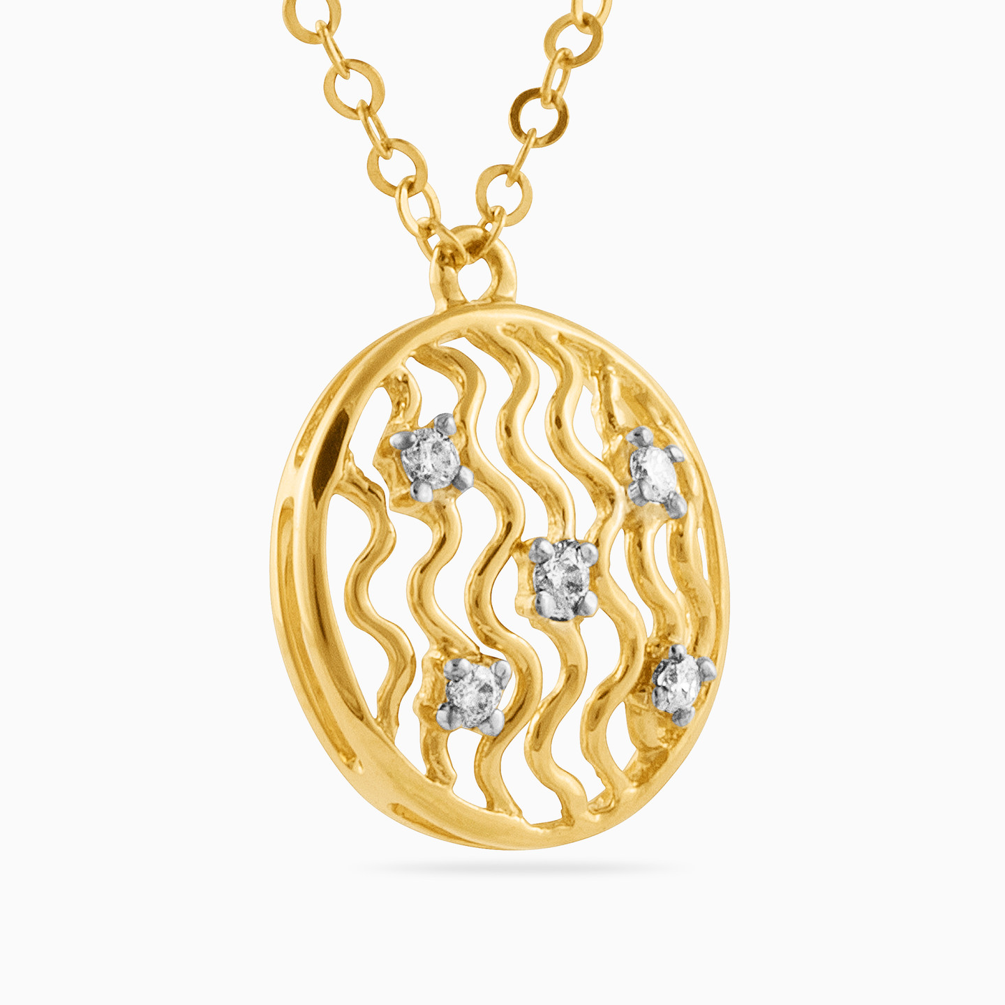 Circle Diamond Necklace in 18K Gold Circle Diamond Necklace in 18K Gold