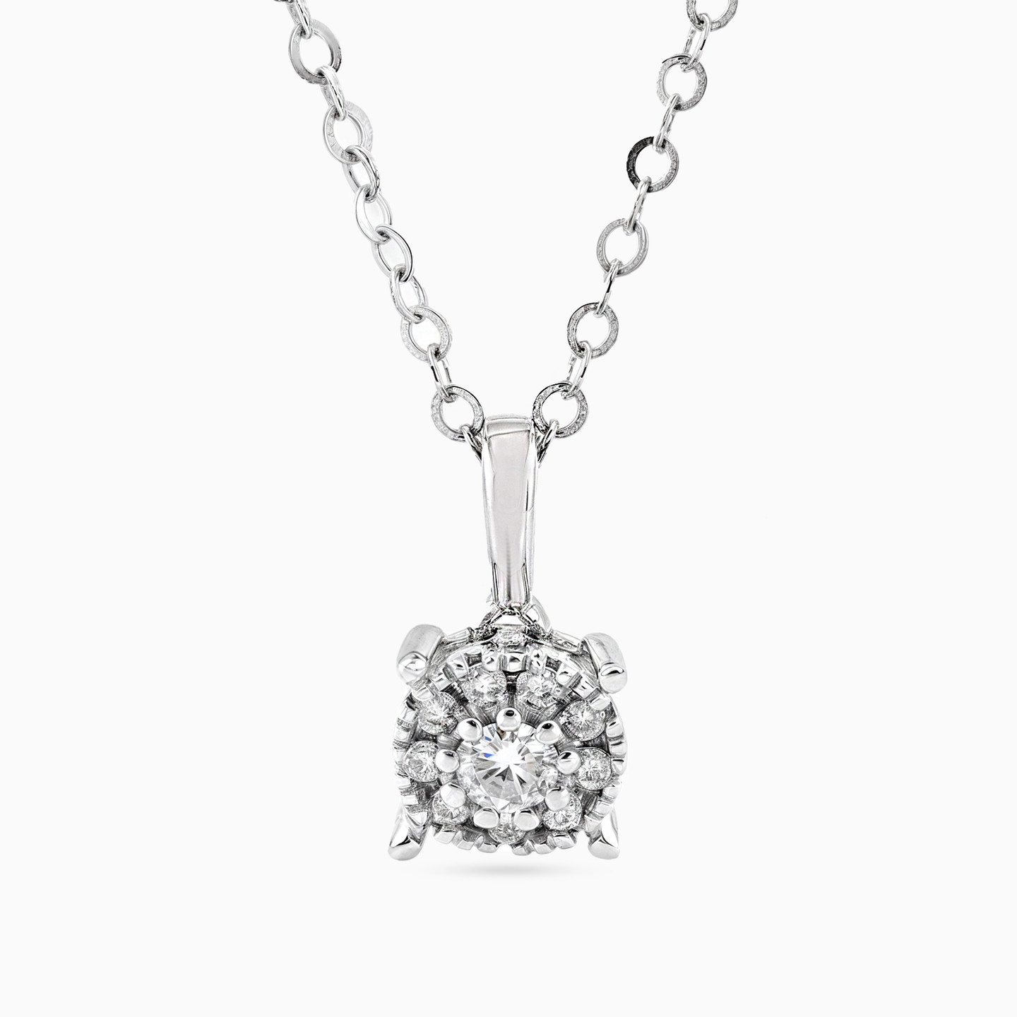 18K Gold Diamond Pendant Necklace