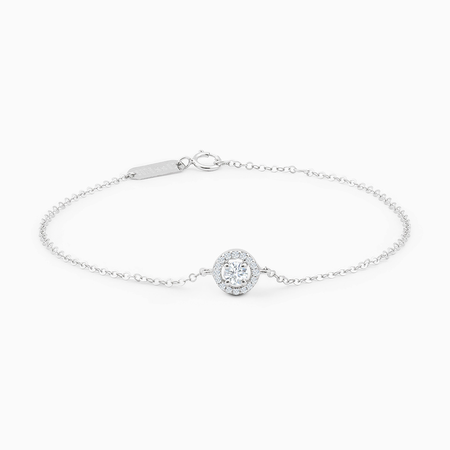 أسورة ذهب براقة عيار 18 قيراط مزينة بالألماس أسورة ذهب براقة عيار 18 قيراط مزينة بالألماس