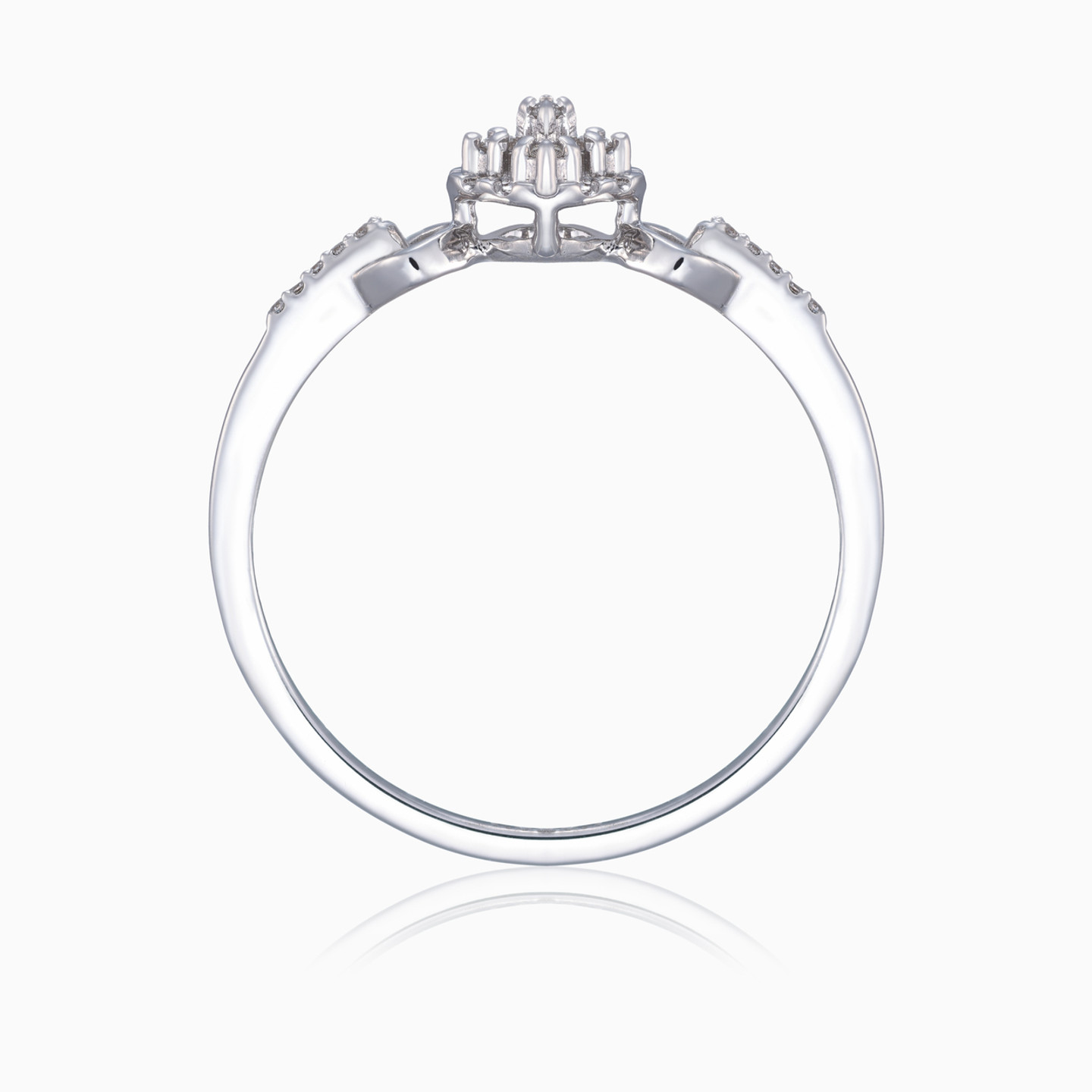 Circle Diamond Ring in 18K Gold - 3 Circle Diamond Ring in 18K Gold - 3