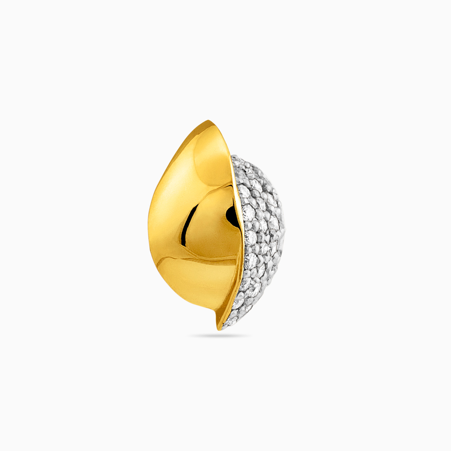 18K Gold Diamond Stud Earrings - 3