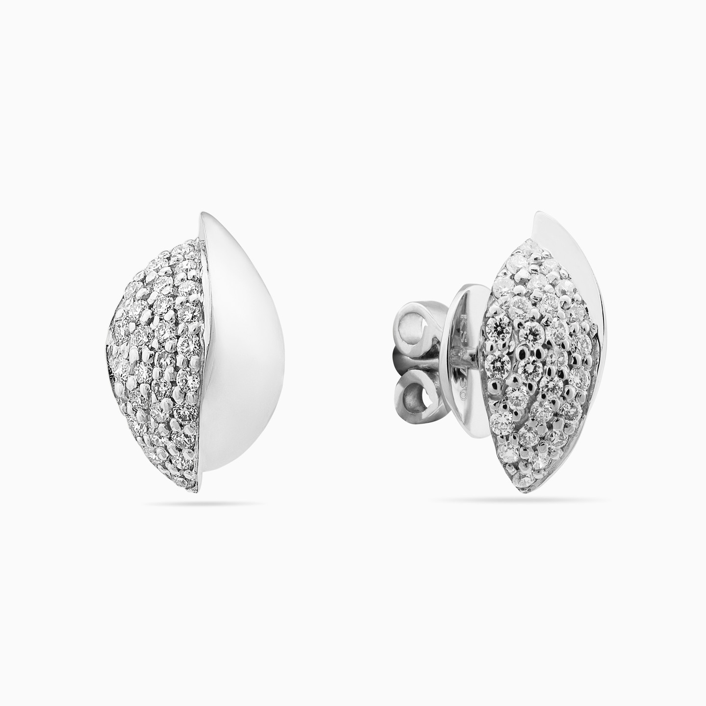 18K Gold Diamond Stud Earrings - 2