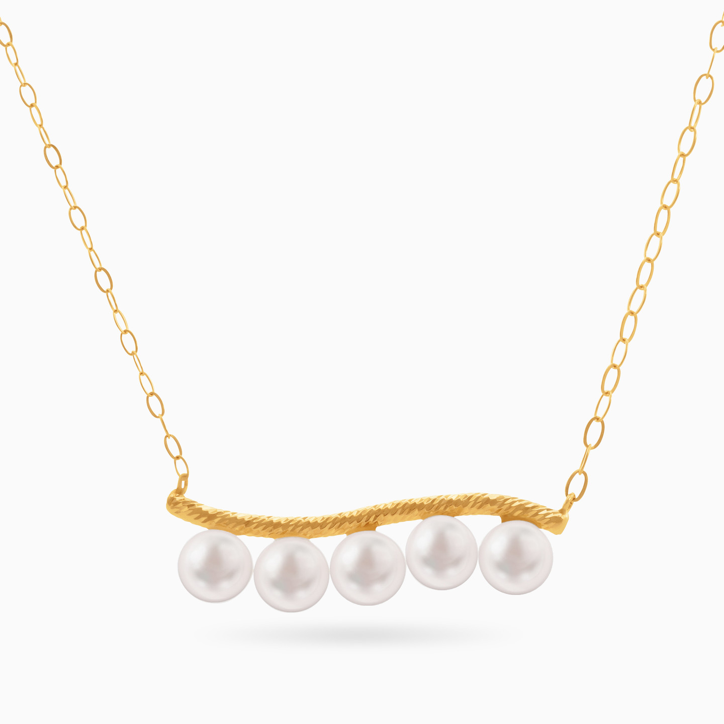 Wavy Pearl Necklace in 18K Gold