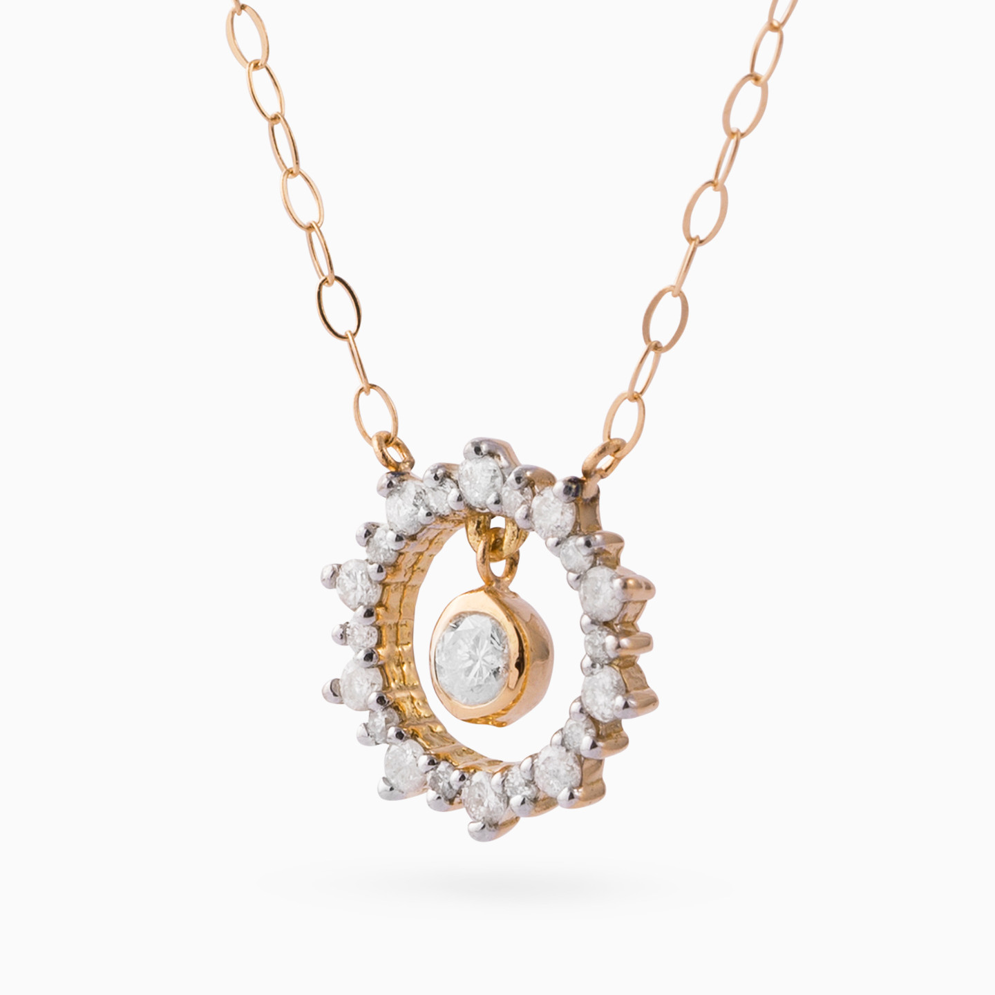 18K Gold Diamond Pendant Necklace - 2