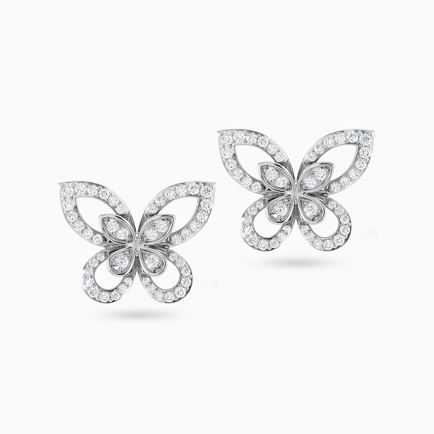 أقراط صغيرة ذهب فراشة عيار 18 قيراط مزينة بالألماس  