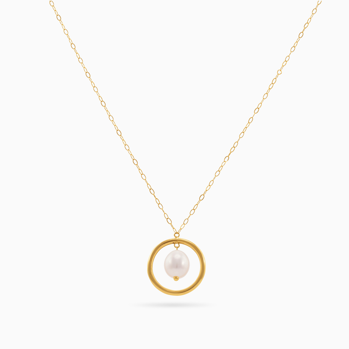 Circle Pearl Necklace in 18K Gold - 3 Circle Pearl Necklace in 18K Gold - 3
