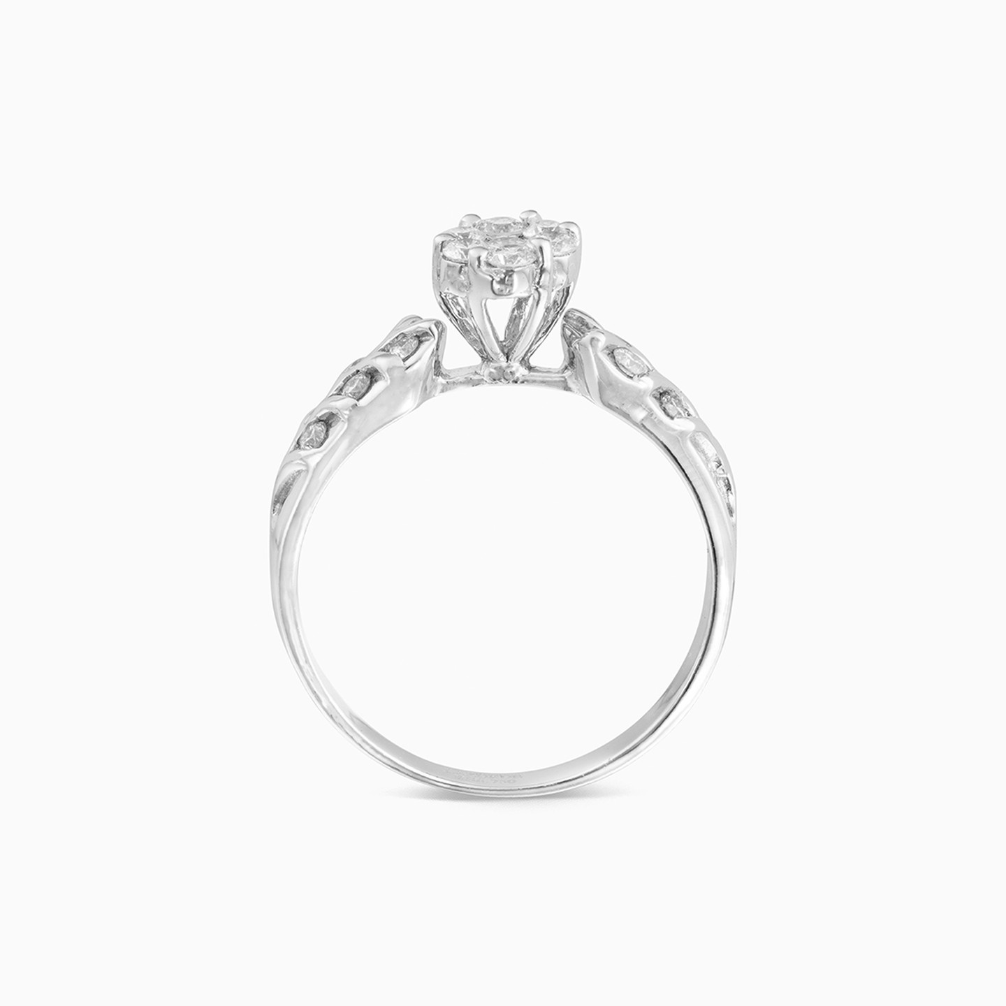 Flower Diamond Ring in 18K Gold - 3 Flower Diamond Ring in 18K Gold - 3