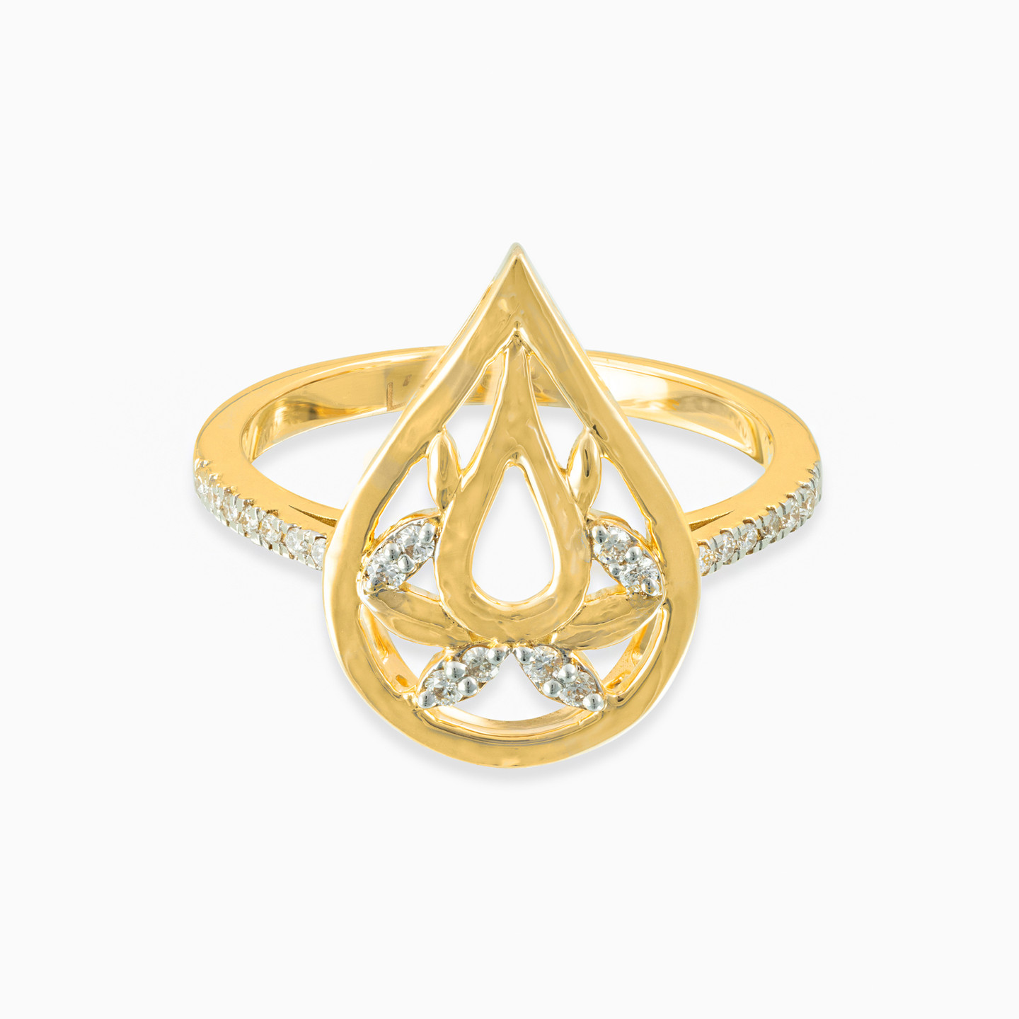 Pear Diamond Ring in 18K Gold - 2