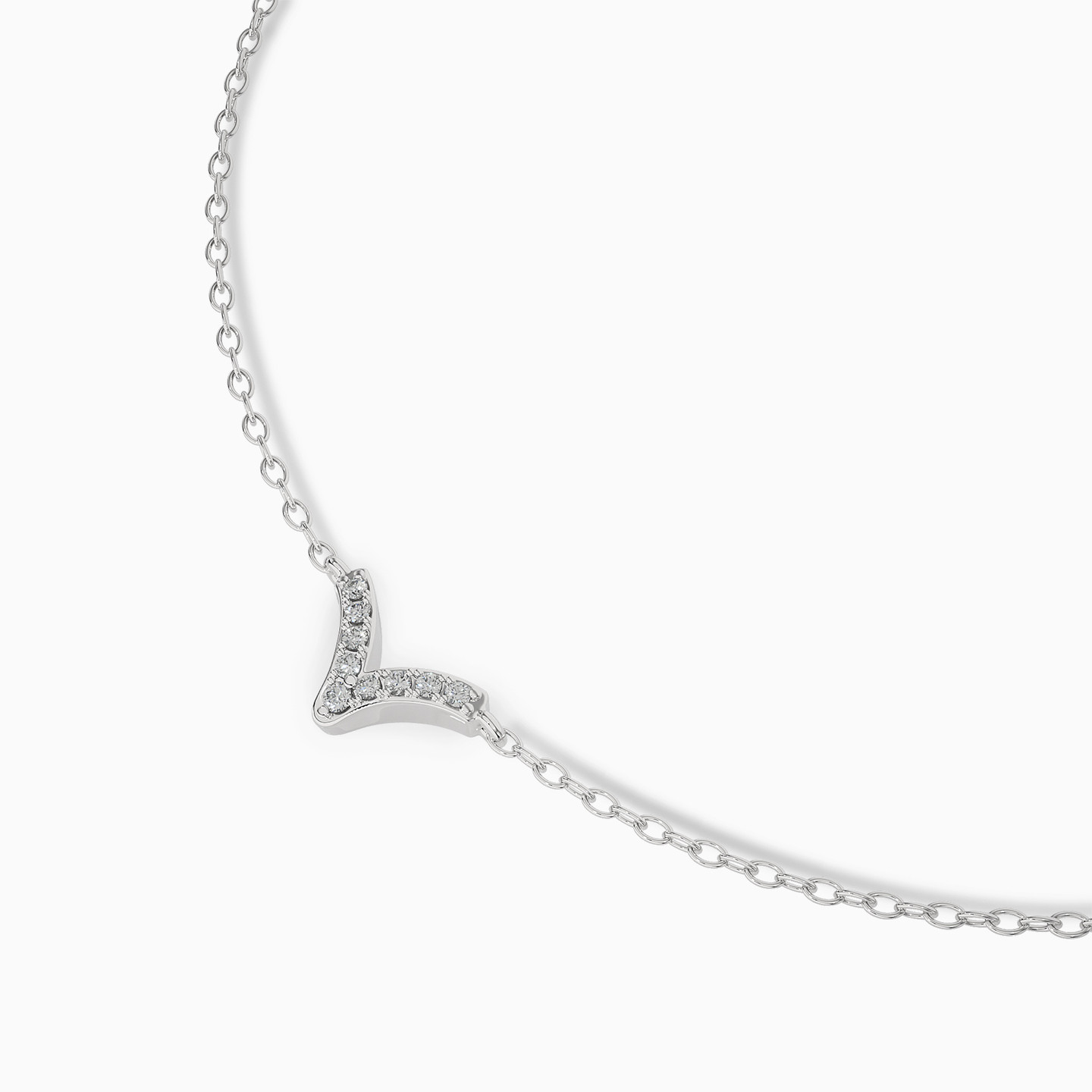 V Diamond Chain Bracelet in 18K Gold - 3 V Diamond Chain Bracelet in 18K Gold - 3