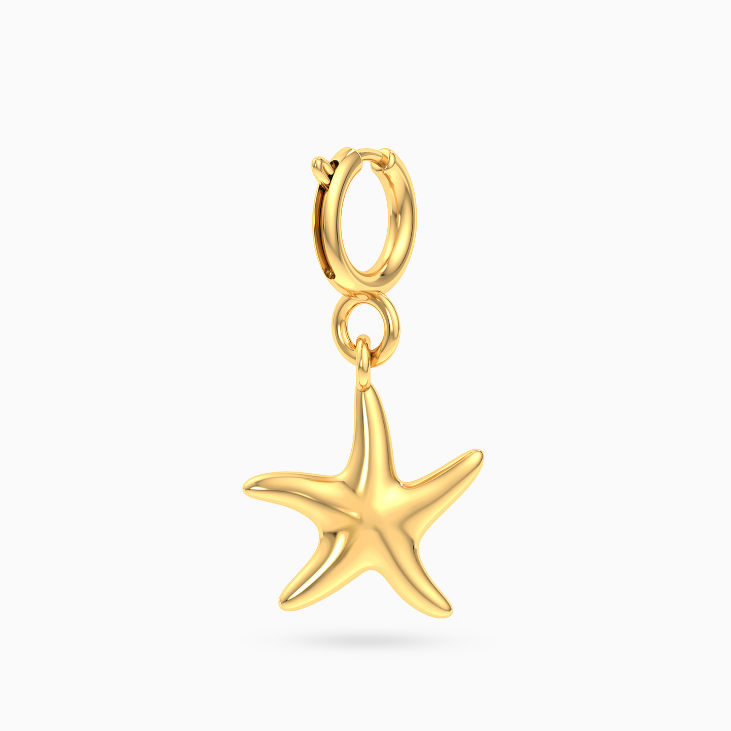 Starfish Charm in 18K Gold Starfish Charm in 18K Gold