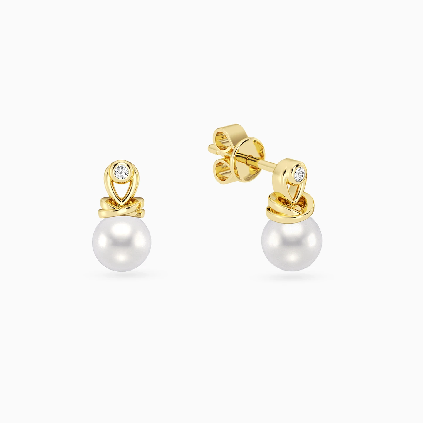 Circle Lab Grown Diamonds & Pearl Gold Plated Stud Earrings Circle Lab Grown Diamonds & Pearl Gold Plated Stud Earrings