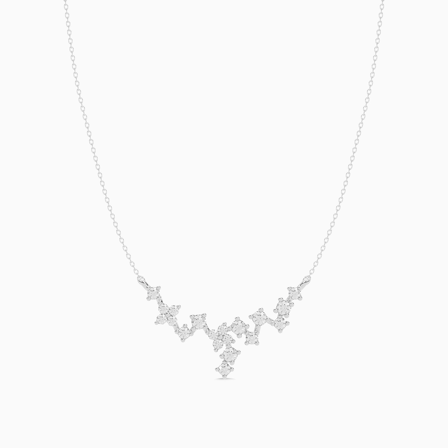 Floral Diamond Pendant in 18K Gold - 3 Floral Diamond Pendant in 18K Gold - 3