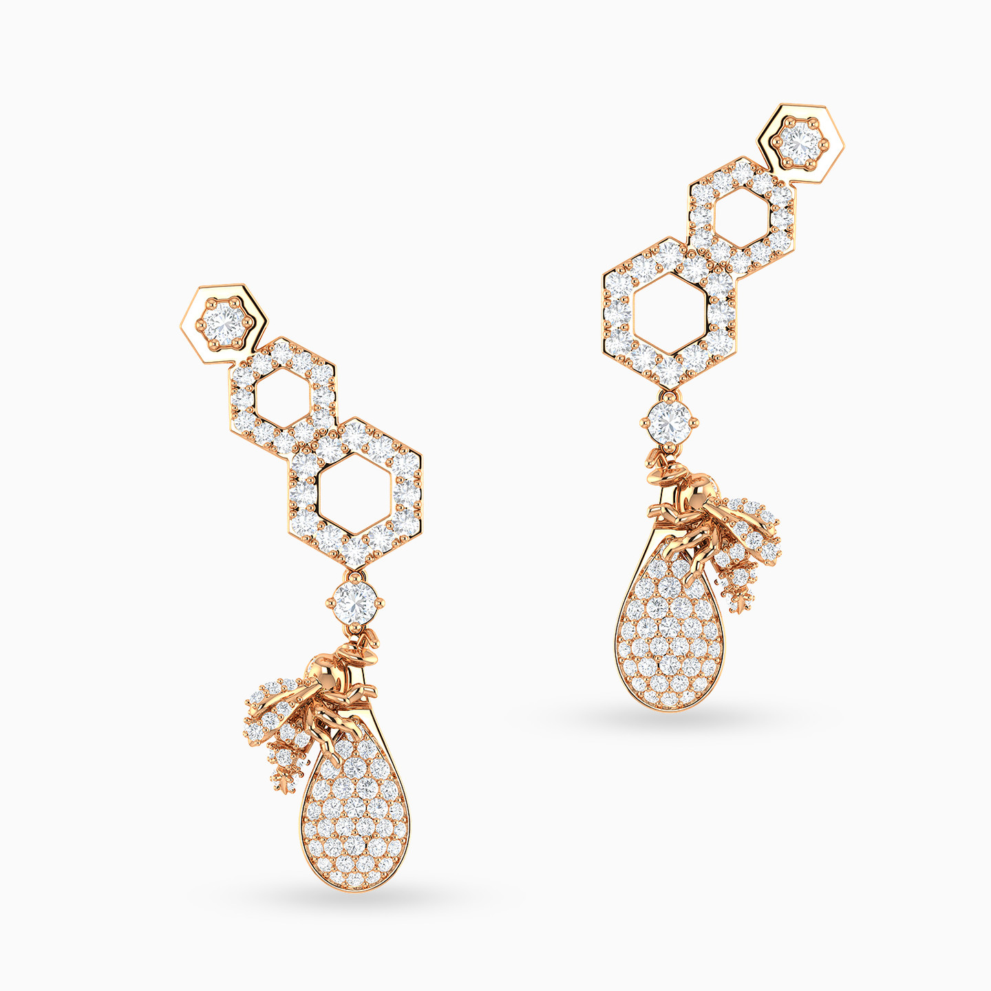 أقراط متدلية ذهب خلية عيار 18 قيراط مزينة بالألماس - 3 أقراط متدلية ذهب خلية عيار 18 قيراط مزينة بالألماس - 3