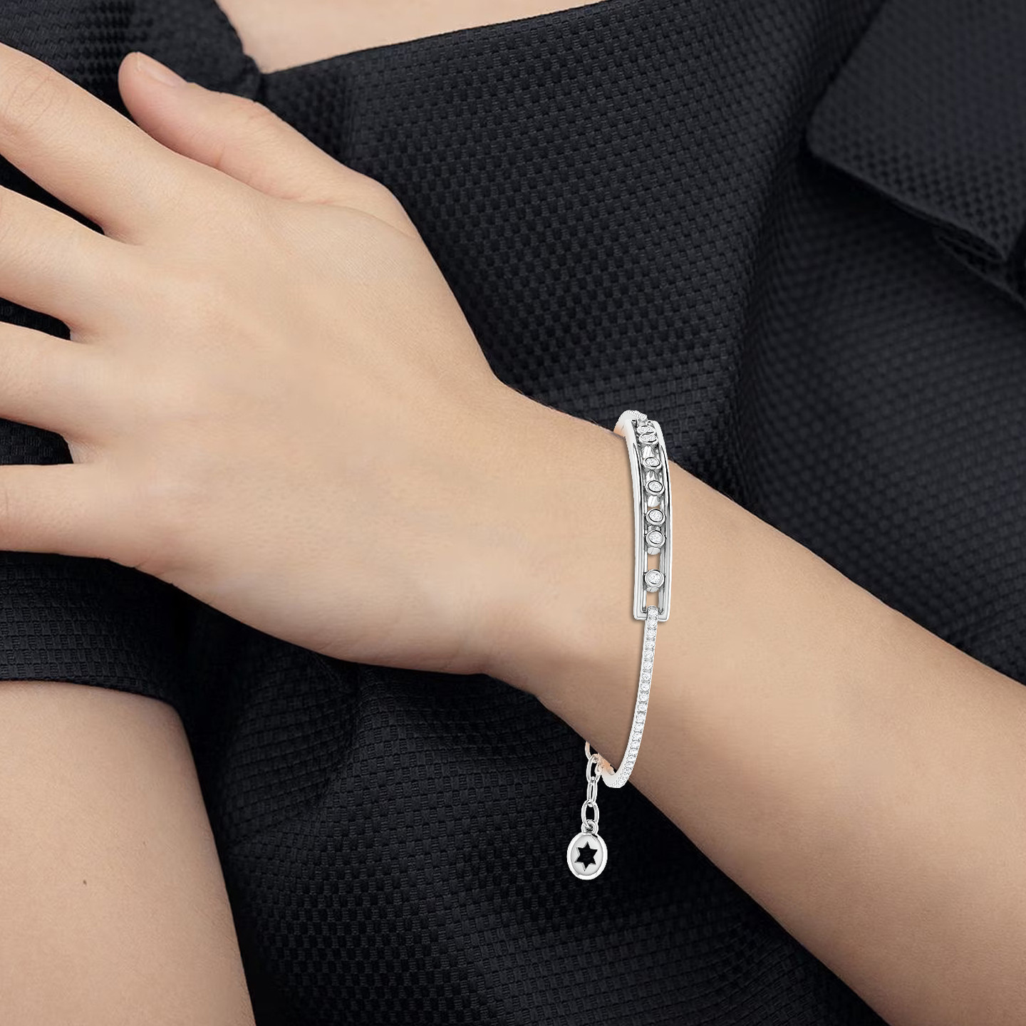 Diamond Bracelet In 18K Gold - 2