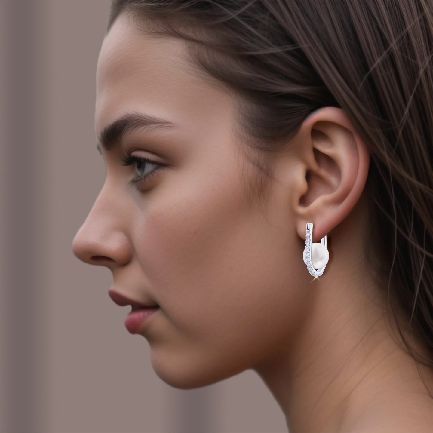 Round Diamond & Pearls Hoop Earrings in 18K Gold - 3 Round Diamond & Pearls Hoop Earrings in 18K Gold - 3