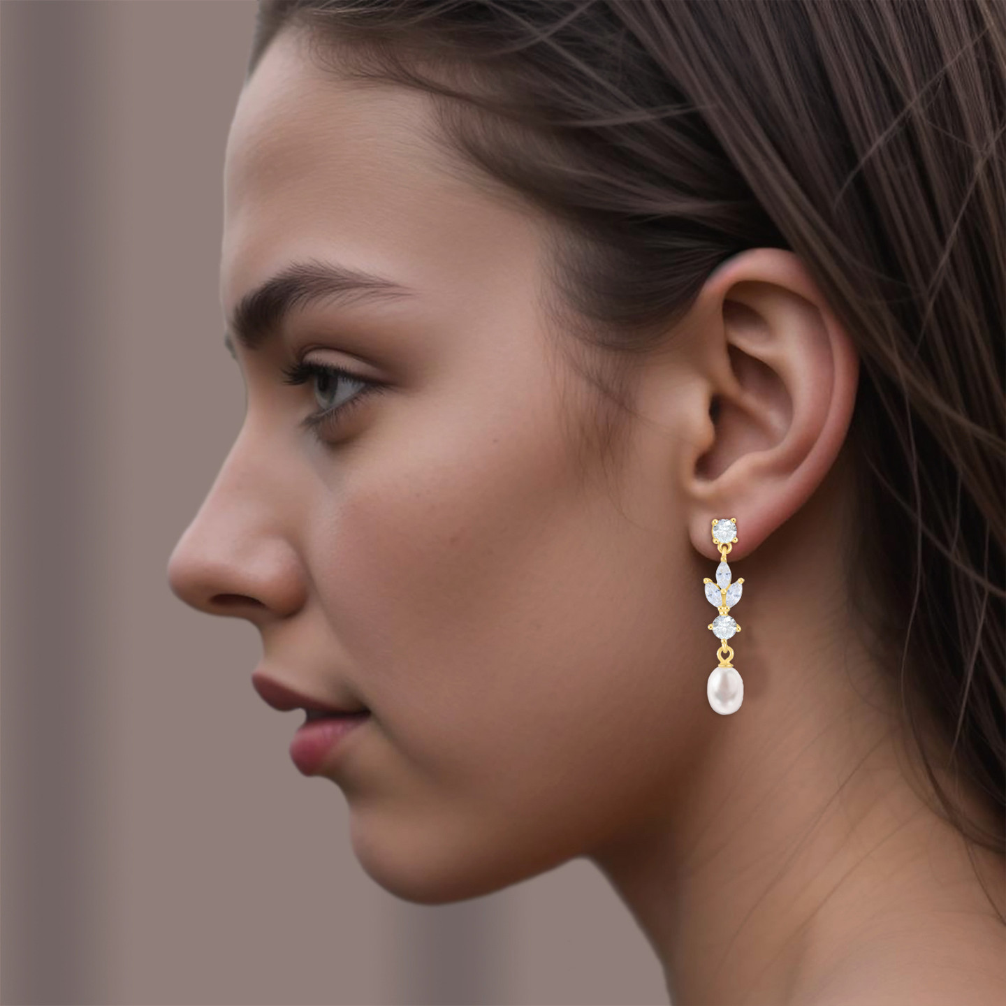 Leaves Cubic Zirconia & Pearl Drop Earrings in Yellow Gold Plating - 2 Leaves Cubic Zirconia & Pearl Drop Earrings in Yellow Gold Plating - 2