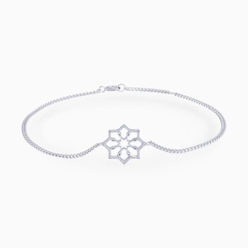 LDB854 - Floral Star Diamond Necklace in 18K Gold - LBR50091-1.webp
