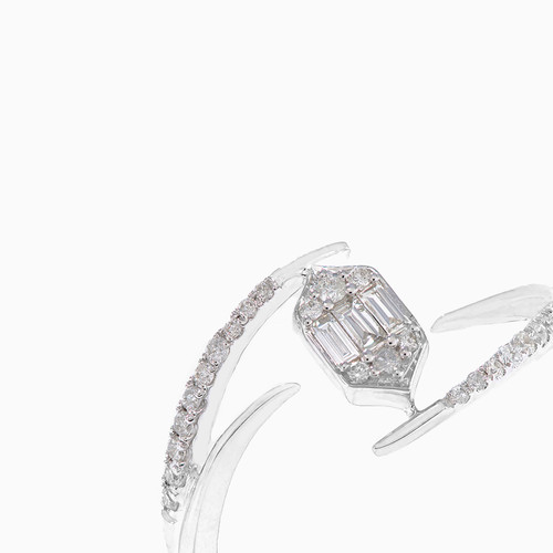 LDR627 - Marquise Diamond Ring in 18K Gold - KR604532-3.jpg