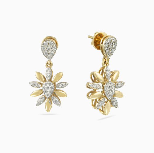 LDE558 - Flower Diamond Drop Earrings in 18K Gold - LEA50054-1.jpg