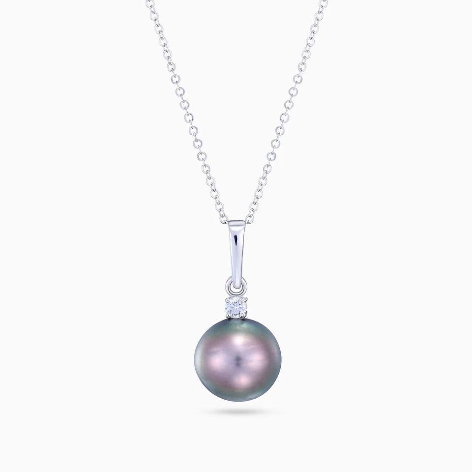 Sleek Setting Black Pearl Diamond Necklace 18K Gold Sleek Setting Black Pearl Diamond Necklace 18K Gold